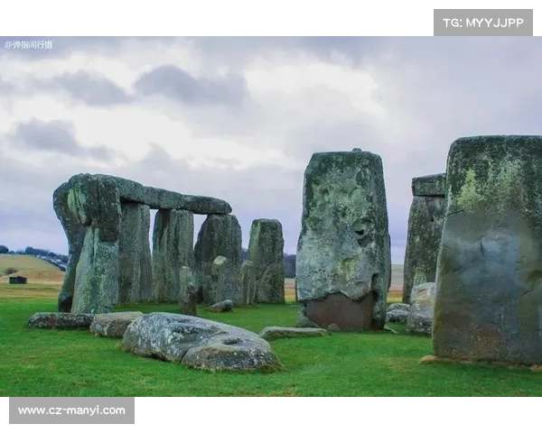 探秘火焰之地遗迹背后的神秘历史与流传千年的传说